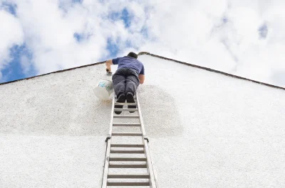 Peinture extérieure à Plouvain — façades et ravalement